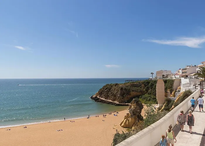 Studio Dream View 50M From The Beach By Interhome